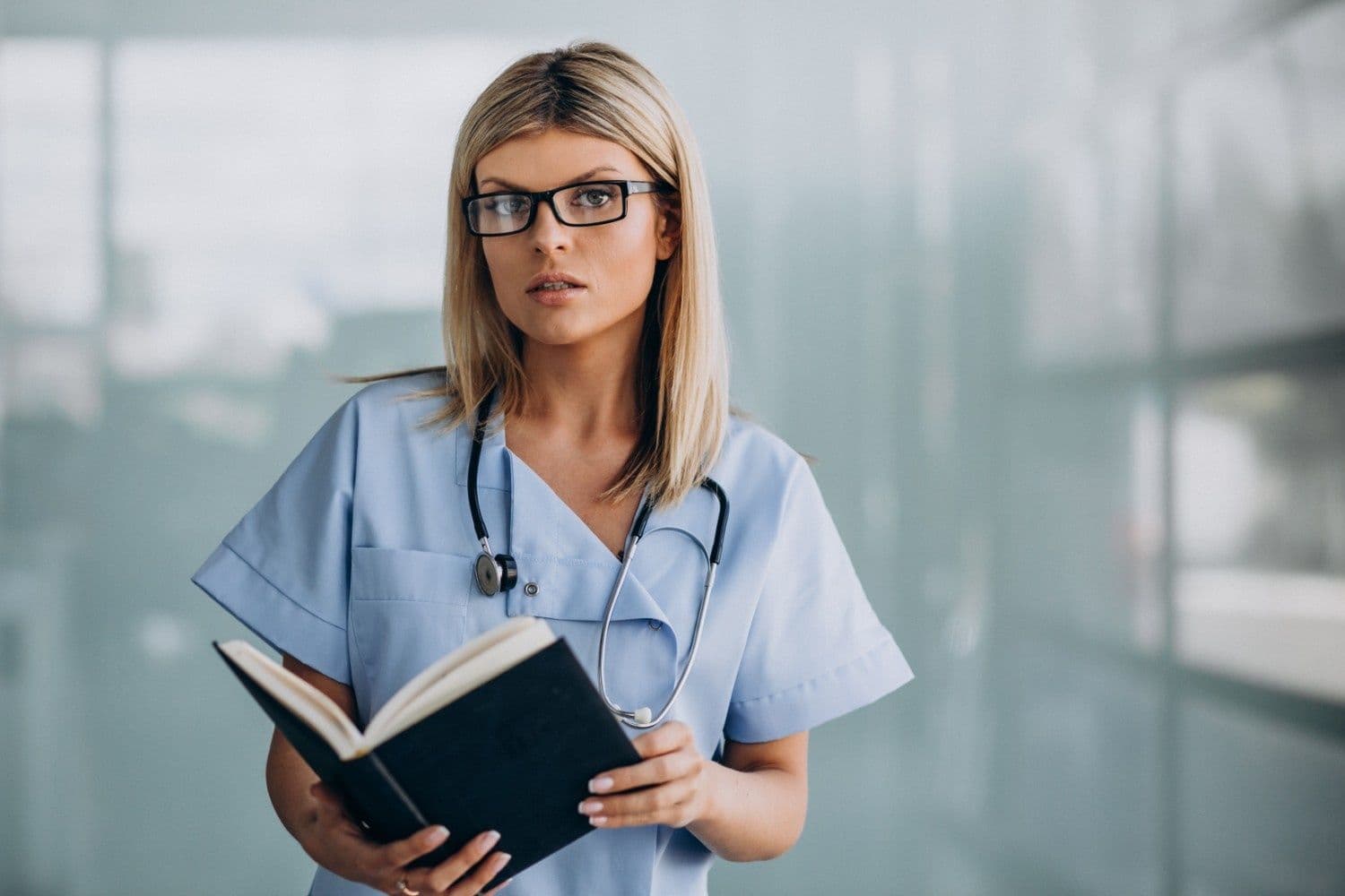 Blog: Why Study a Master of Nursing in Australia? Advanced Options for Global Students
