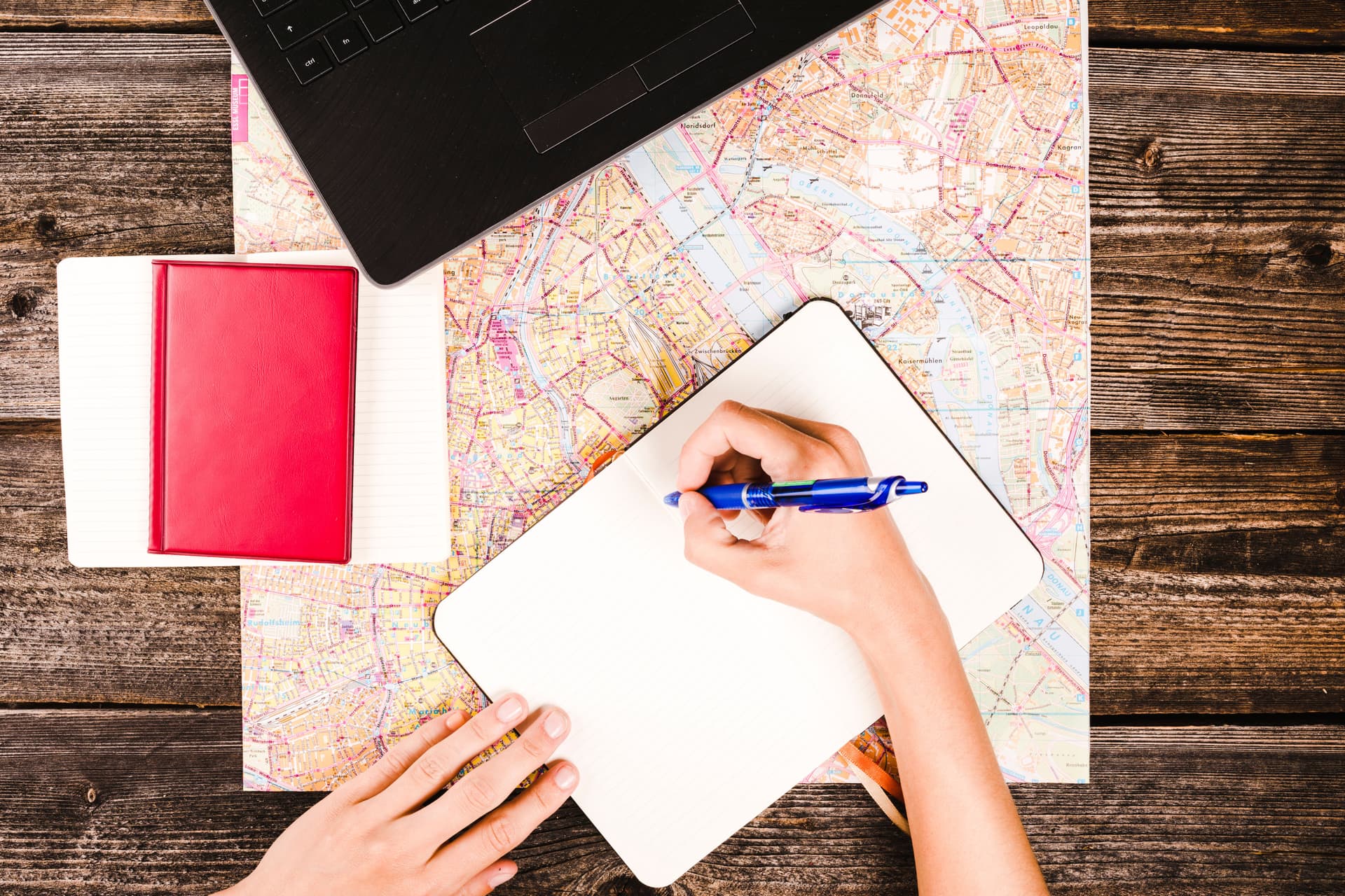 Blog: What Should Be on Your Pre-Departure Checklist When Moving to Adelaide?
