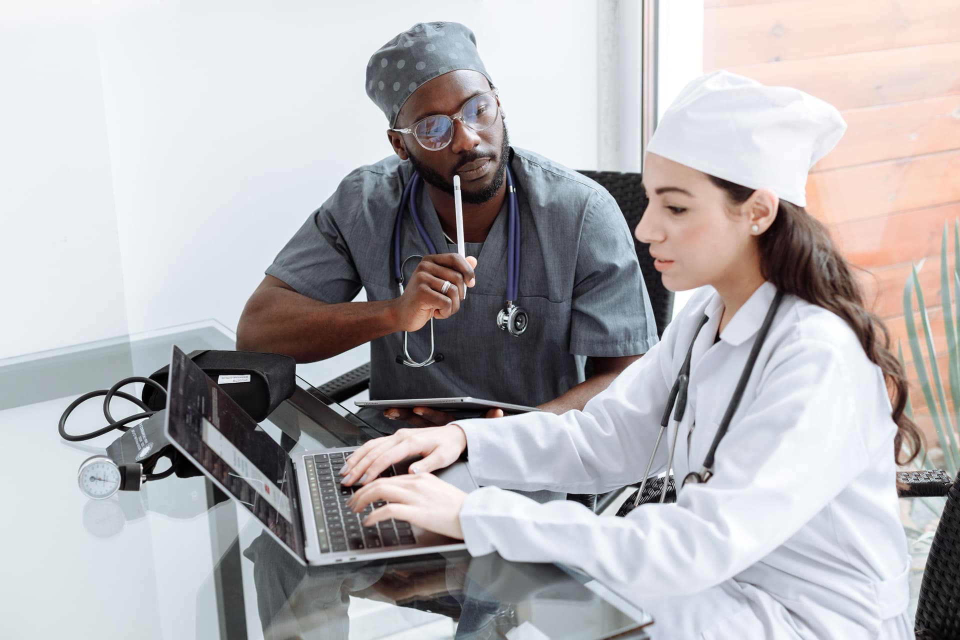 Blog: Male Nurses in Australia: Career Opportunities, Acceptance and How to Get Started